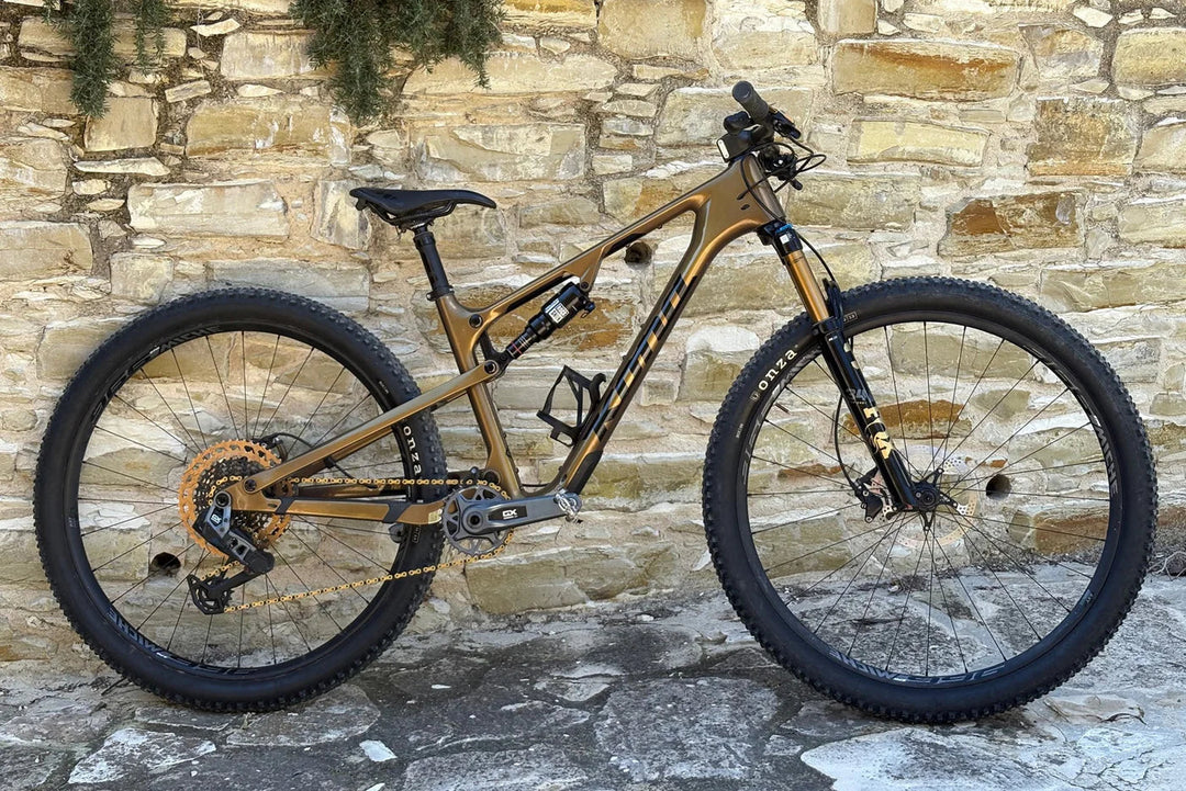 Kona Dream Builds: Andreas Konstantinidis’ Hei Hei CR Looks Fast Standing Still